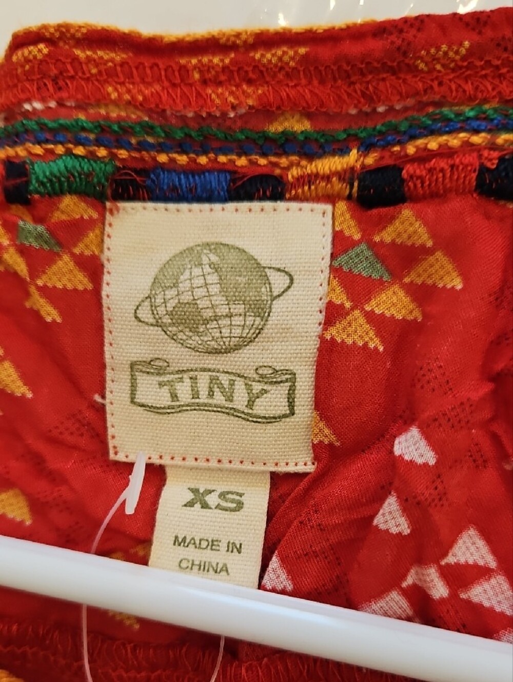 Red Patterned Short-Sleeve Women's Top - Picture 3 of 7
